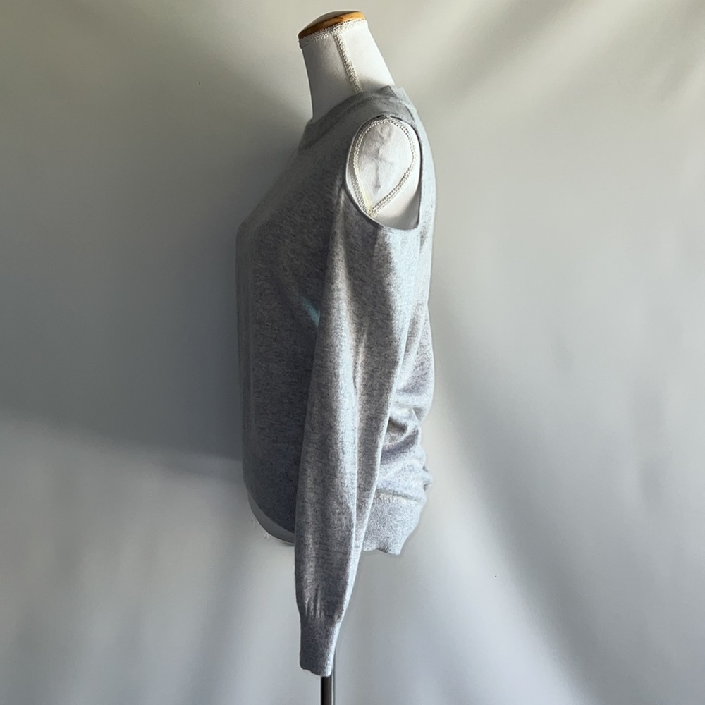 Veronica Beard Cashmere Cold Shoulder Sweater - sz M - Picture 4 of 6